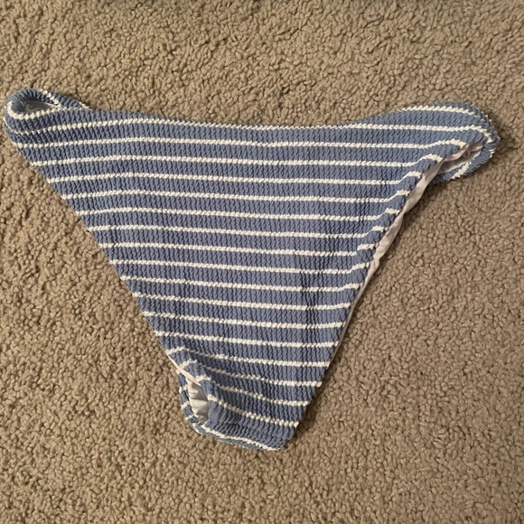 RUSTY bikini - Picture 2 of 5